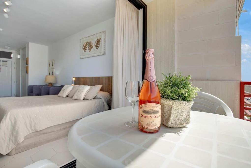 Alexander Apartment Playa De Las Americas エクステリア 写真