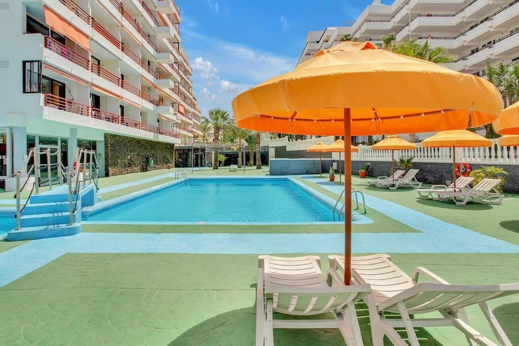 Alexander Apartment Playa De Las Americas エクステリア 写真