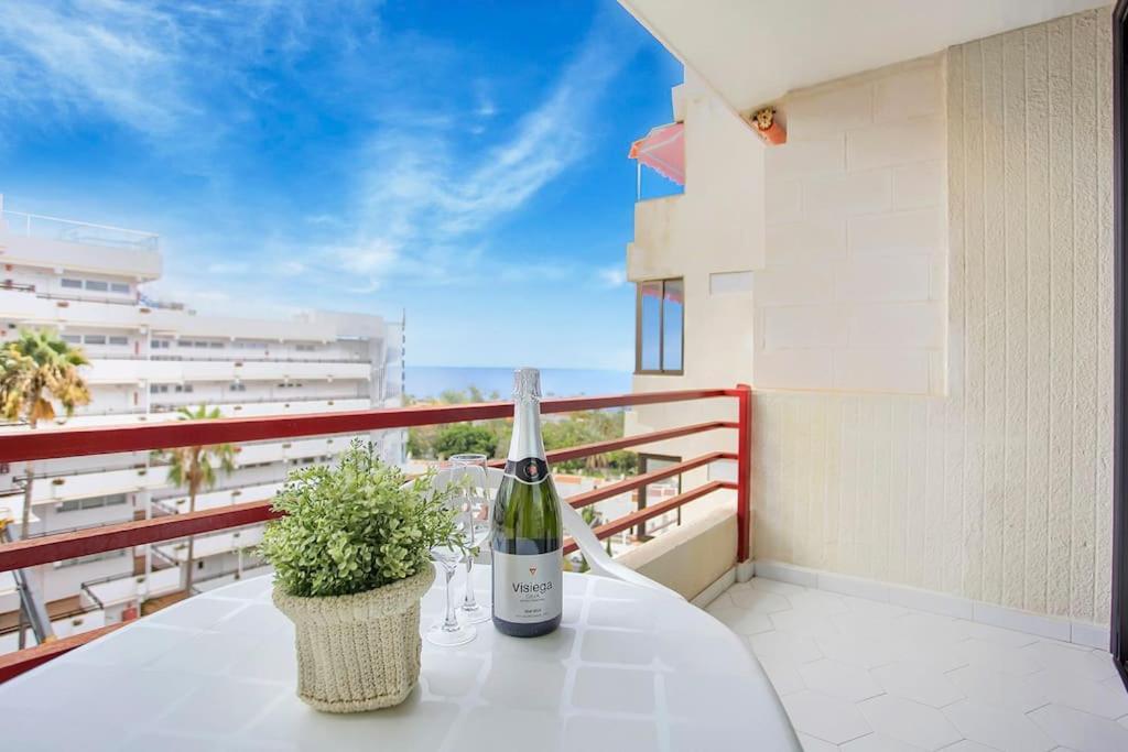 Alexander Apartment Playa De Las Americas エクステリア 写真